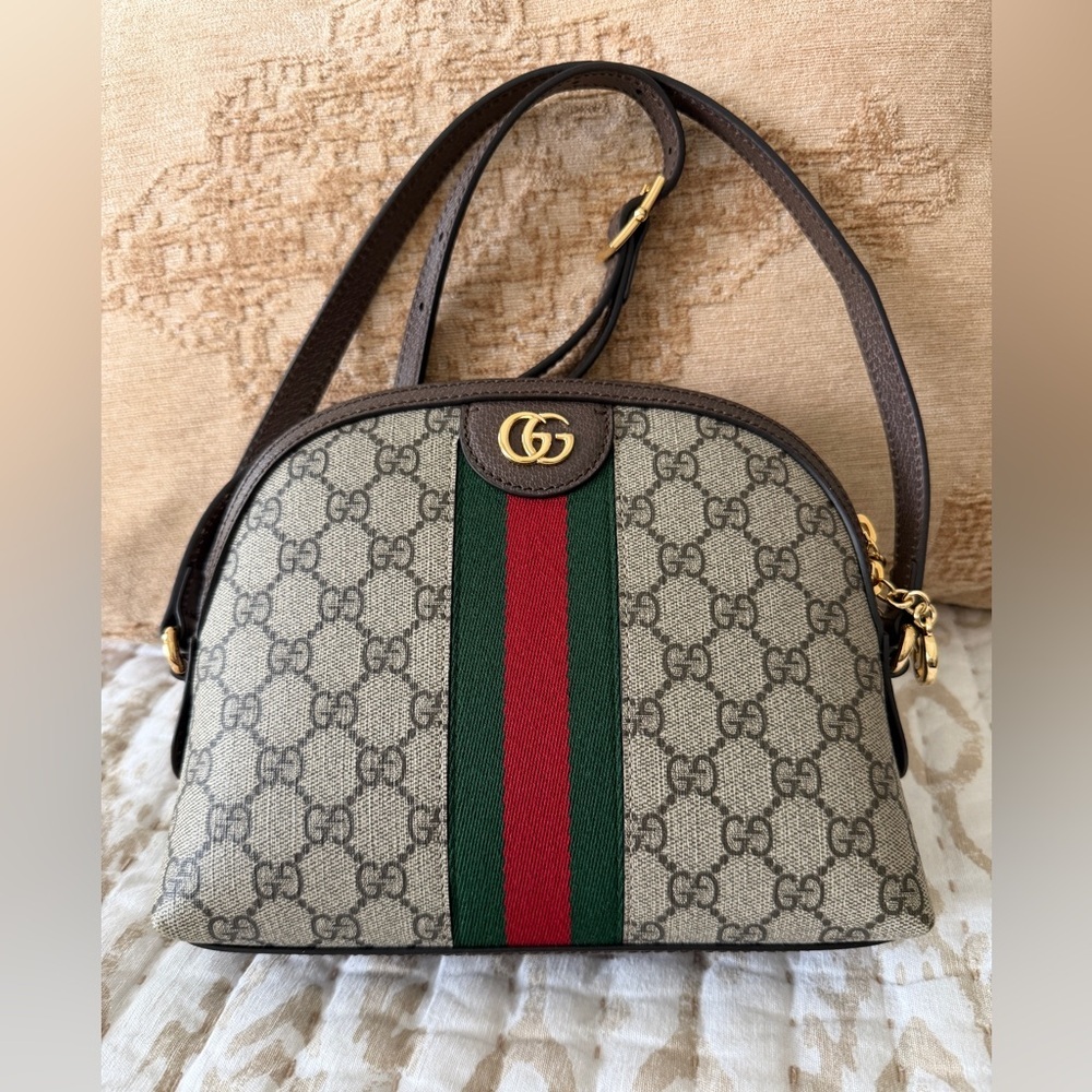 Almost new!!! Gucci Beige and Brown Shoulder Bag with Green and Red Stripe.